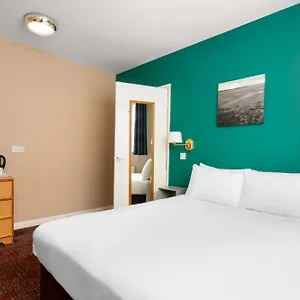 Old Grey Mare By Greene King Hotel